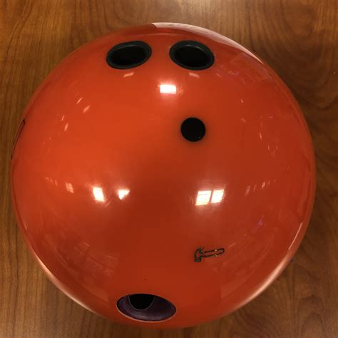 Orange bowling - Orange Tenpin Bowl has a friendly and fun atmosphere - Parties and Functions, Social Bowling, League Bowling, Learn to Bowl. Kids facilities, Corporate Groups, Fundraising nights, Theme Nights, Disco bowling, Pool Tables and Amusement Games. 